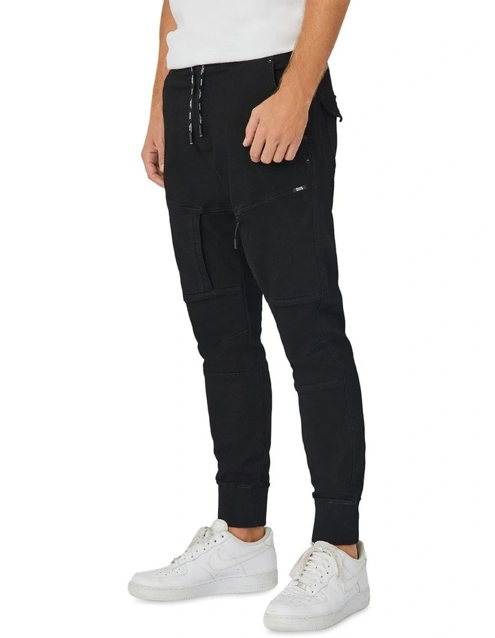 Industrie The W21 Armoured Drifter Spray Black 4 Industrie The W21 Armoured Drifter Spray Black - Image 2