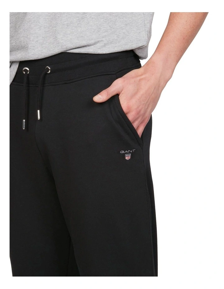 Gant The Original Sweat Pants In Black 6 Gant The Original Sweat Pants In Black - Image 4