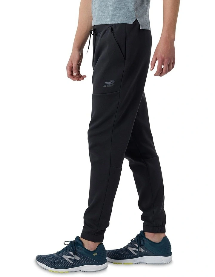 New Balance R.W.Tech Fleece Pant In Black 4 New Balance R.W.Tech Fleece Pant In Black - Image 2