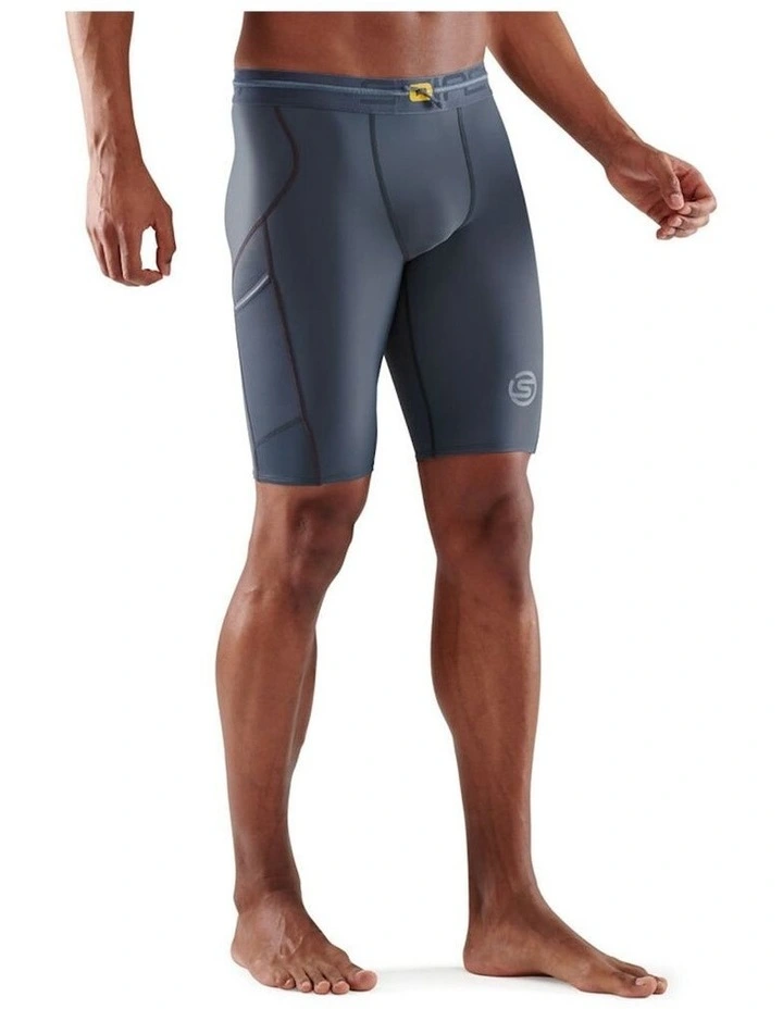 SKINS Compression Series 3 Half Tights In Charcoal 4 SKINS Compression Series 3 Half Tights In Charcoal - Image 2