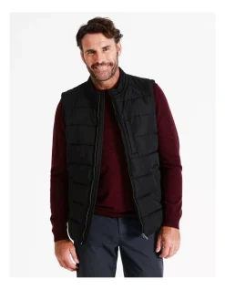 Reserve Avery Puffer Vest In Black