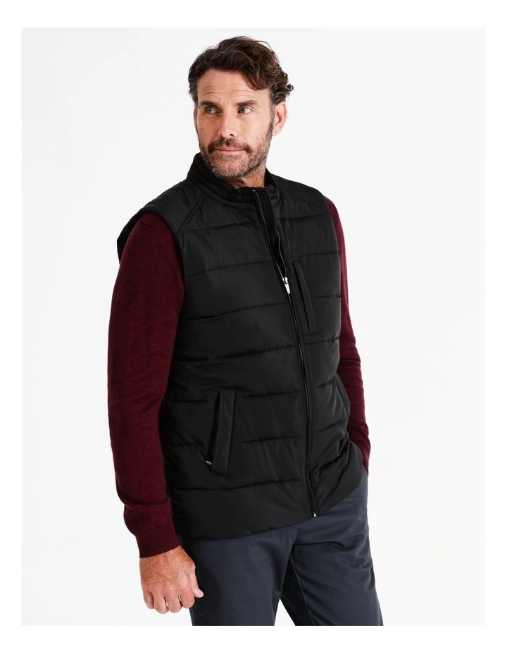 Reserve Avery Puffer Vest In Black 7 Reserve Avery Puffer Vest In Black - Image 5