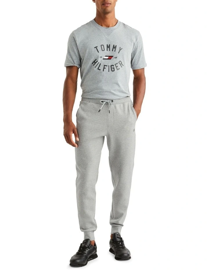 Tommy Hilfiger Tech Essentials Sweatpant In Grey 6 Tommy Hilfiger Tech Essentials Sweatpant In Grey - Image 4